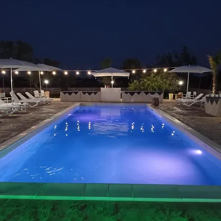 Casina Il Mandorlo ナルド